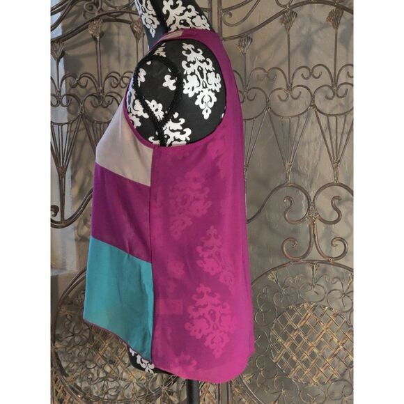 Women Shasa Multi Color Front Panel Top Large - Picture 3 of 10